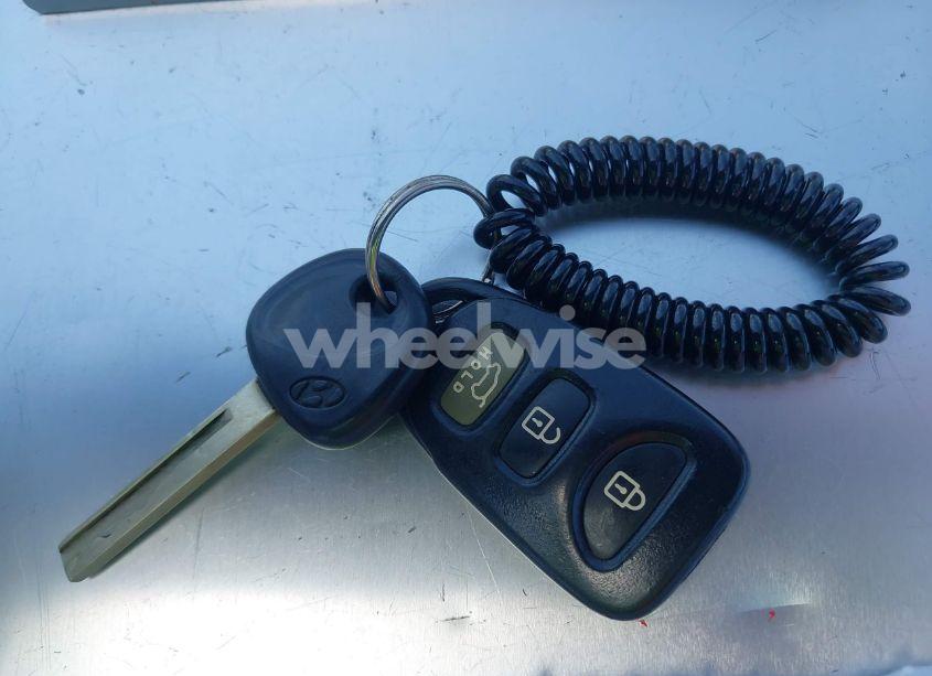 Photo 11 of 2012 Hyundai Veloster BASE W/BLACK (VIN KMHTC6ADXCU049918)