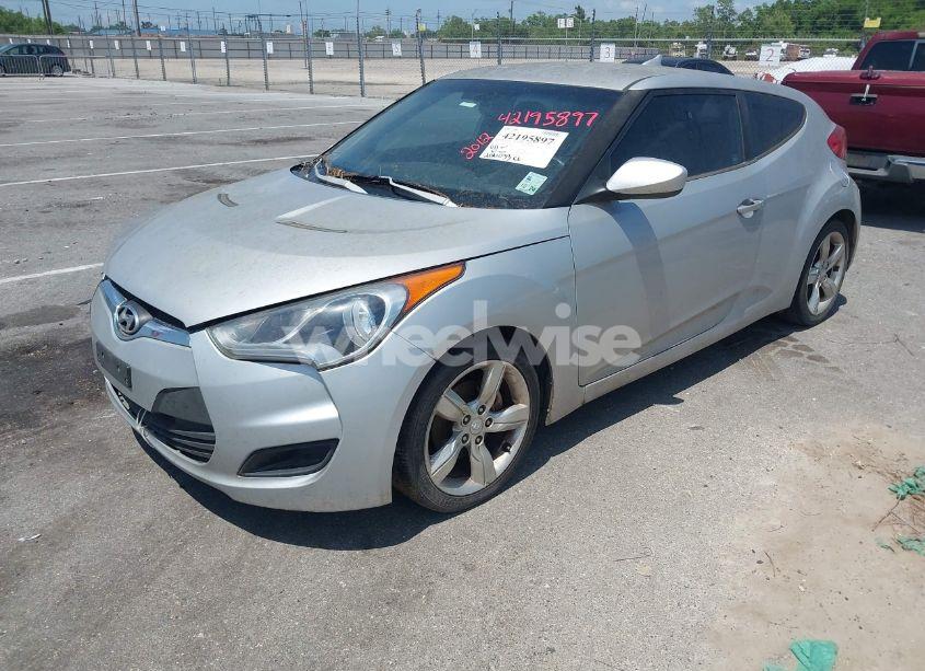 Photo 2 of 2012 Hyundai Veloster BASE W/BLACK (VIN KMHTC6ADXCU049918)