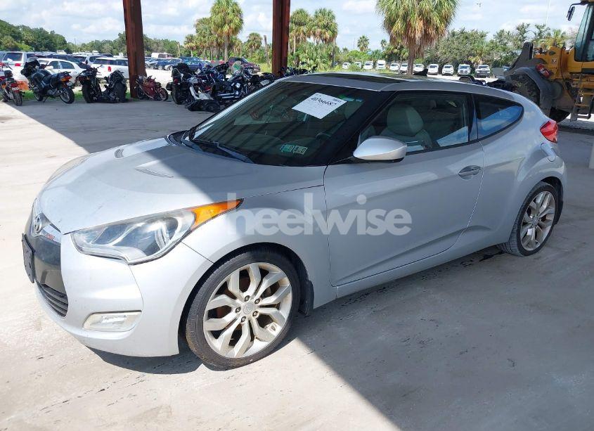 Photo 2 of 2012 Hyundai Veloster BASE W/GRAY (VIN KMHTC6ADXCU056898)