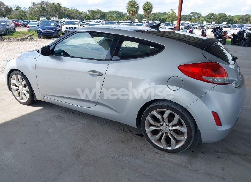 Photo 3 of 2012 Hyundai Veloster BASE W/GRAY (VIN KMHTC6ADXCU056898)