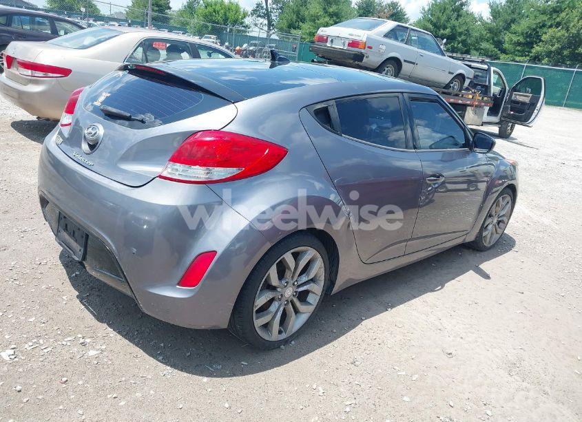 Photo 4 of 2012 Hyundai Veloster BASE W/BLACK (VIN KMHTC6ADXCU061325)