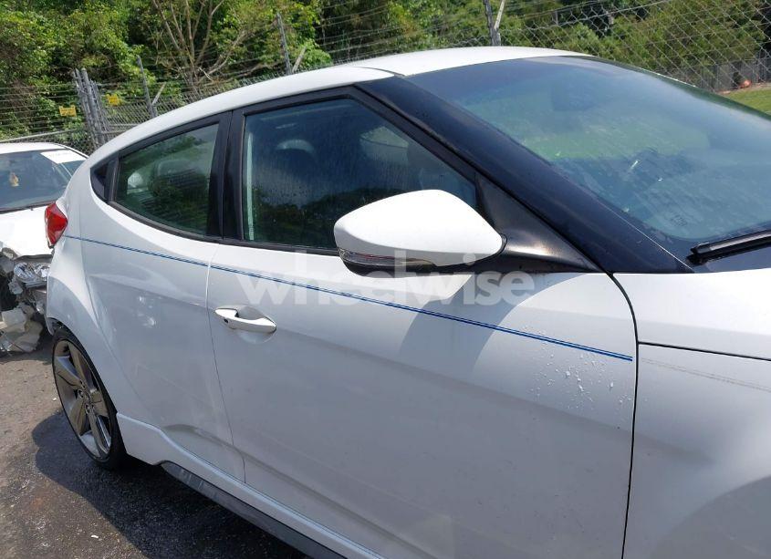 Photo 14 of 2013 Hyundai Veloster TURBO W/BLUE (VIN KMHTC6AE0DU137922)