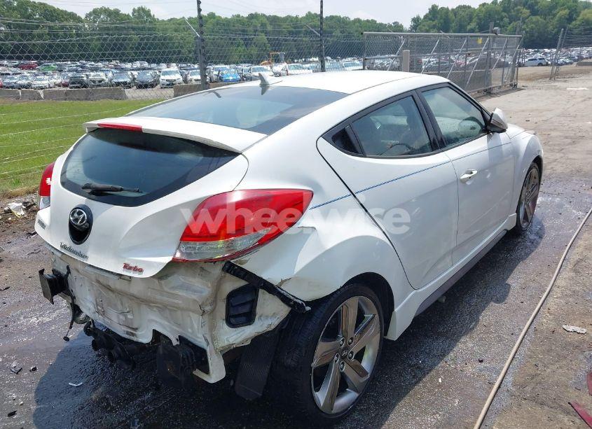 Photo 4 of 2013 Hyundai Veloster TURBO W/BLUE (VIN KMHTC6AE0DU137922)