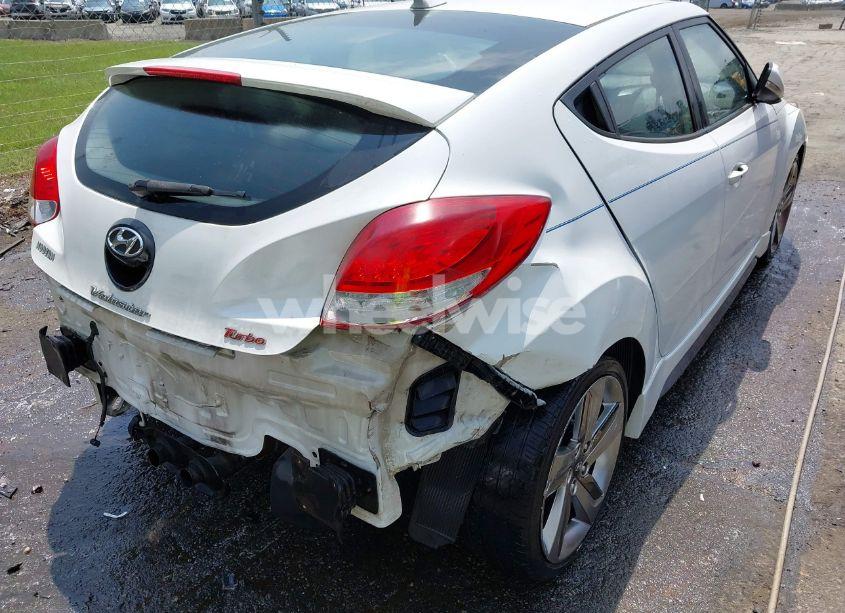 Photo 6 of 2013 Hyundai Veloster TURBO W/BLUE (VIN KMHTC6AE0DU137922)