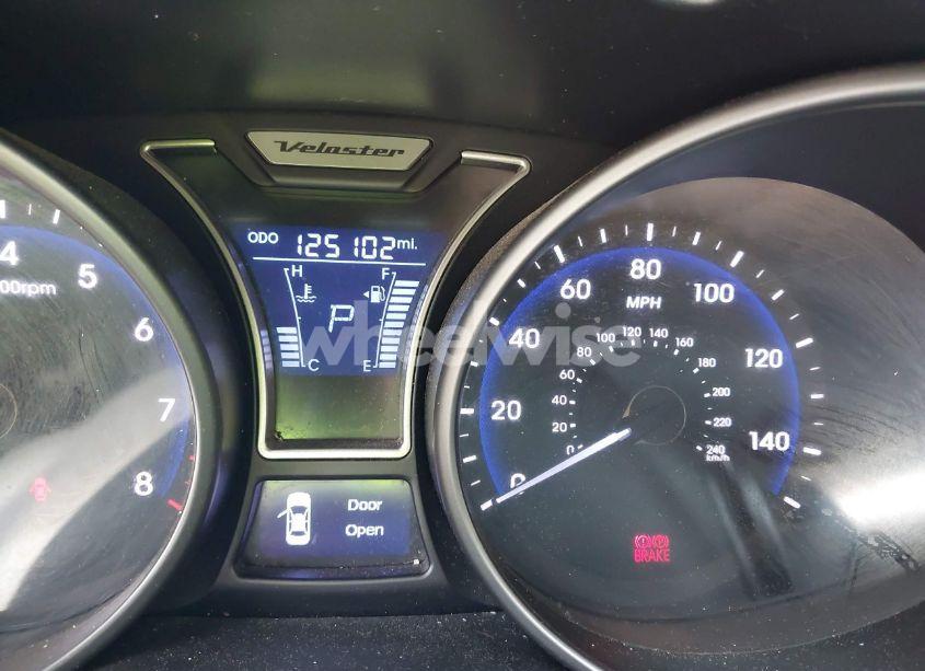 Photo 7 of 2013 Hyundai Veloster TURBO W/BLUE (VIN KMHTC6AE0DU137922)