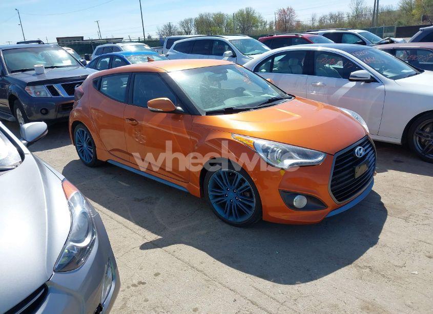 2016 Hyundai Veloster TURBO (VIN KMHTC6AE0GU262472) main photo