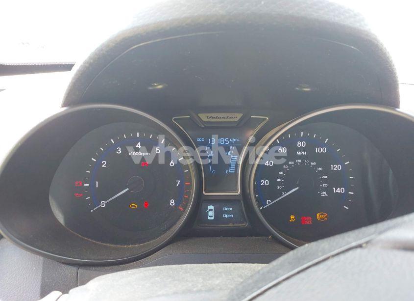 Photo 7 of 2013 Hyundai Veloster TURBO W/BLACK (VIN KMHTC6AE1DU101236)