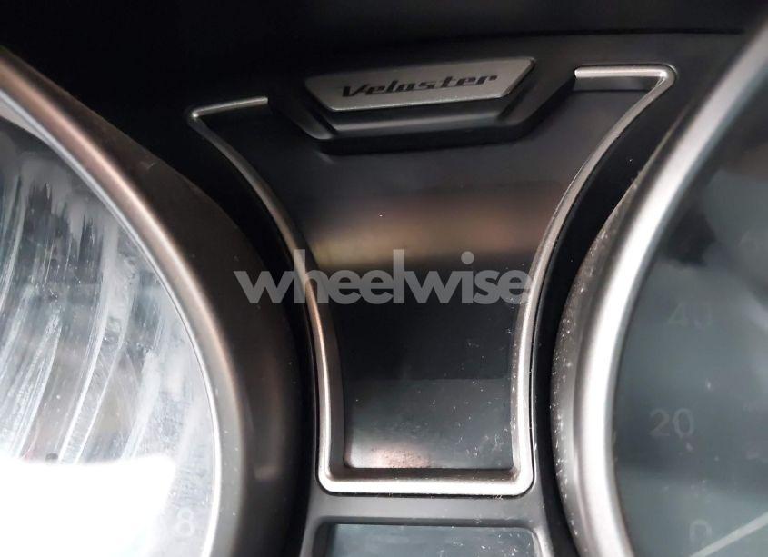 Photo 14 of 2015 Hyundai Veloster TURBO (VIN KMHTC6AE1FU241662)