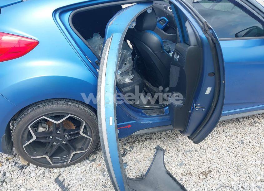 Photo 12 of 2016 Hyundai Veloster TURBO RALLY EDITION (VIN KMHTC6AE4GU261082)