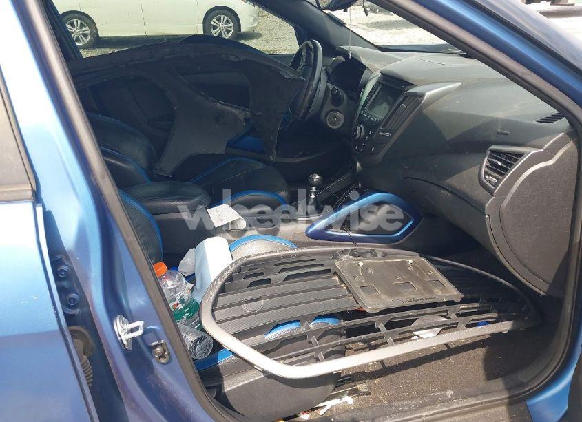 Photo 5 of 2016 Hyundai Veloster TURBO RALLY EDITION (VIN KMHTC6AE4GU261082)