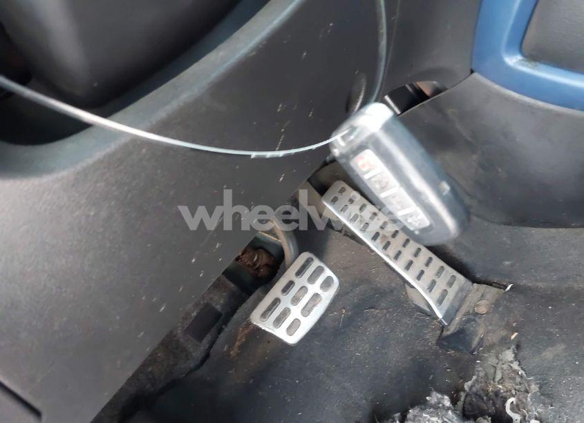 Photo 11 of 2013 Hyundai Veloster TURBO W/BLACK (VIN KMHTC6AE5DU095540)