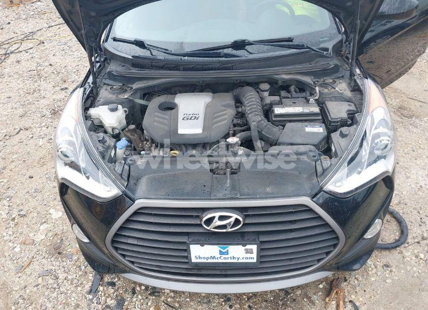 Photo 10 of 2016 Hyundai Veloster TURBO R-SPEC (VIN KMHTC6AE5GU300732)