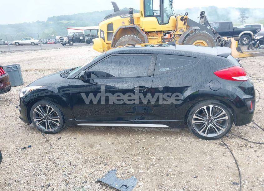 Photo 14 of 2016 Hyundai Veloster TURBO R-SPEC (VIN KMHTC6AE5GU300732)