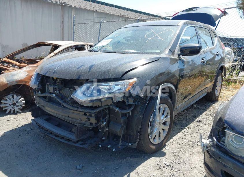 Photo 2 of 2017 Nissan Rogue S (VIN KMHTC6AE7GU******)