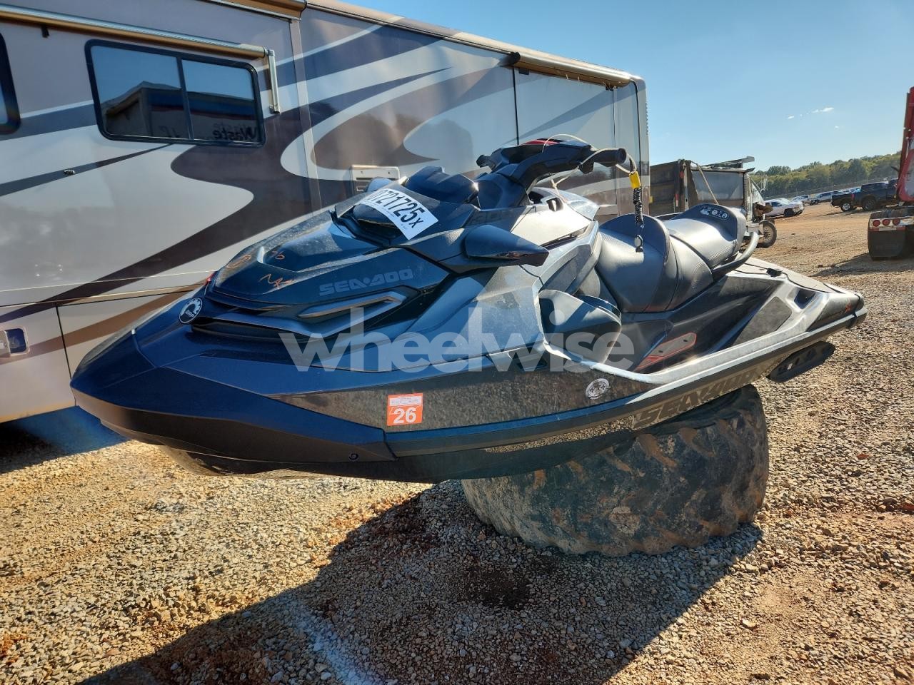 Photo 2 of 2022 SEA DOO RXT (VIN KMHTC6AE9GU255603)