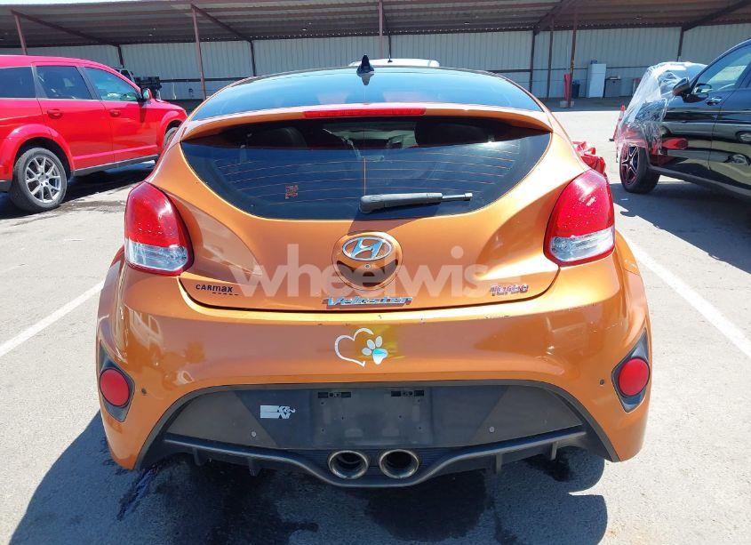 Photo 17 of 2016 Hyundai Veloster TURBO (VIN KMHTC6AE9GU288293)