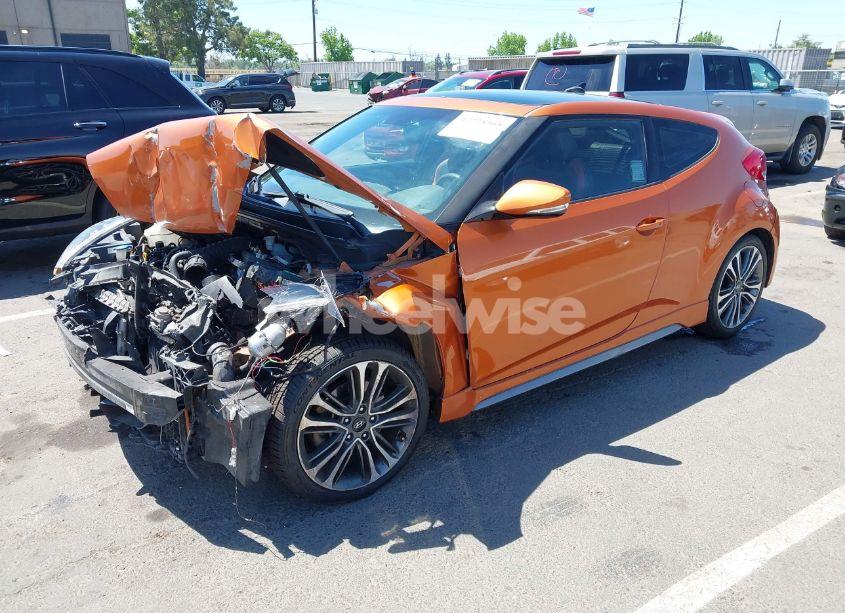 Photo 2 of 2016 Hyundai Veloster TURBO (VIN KMHTC6AE9GU288293)