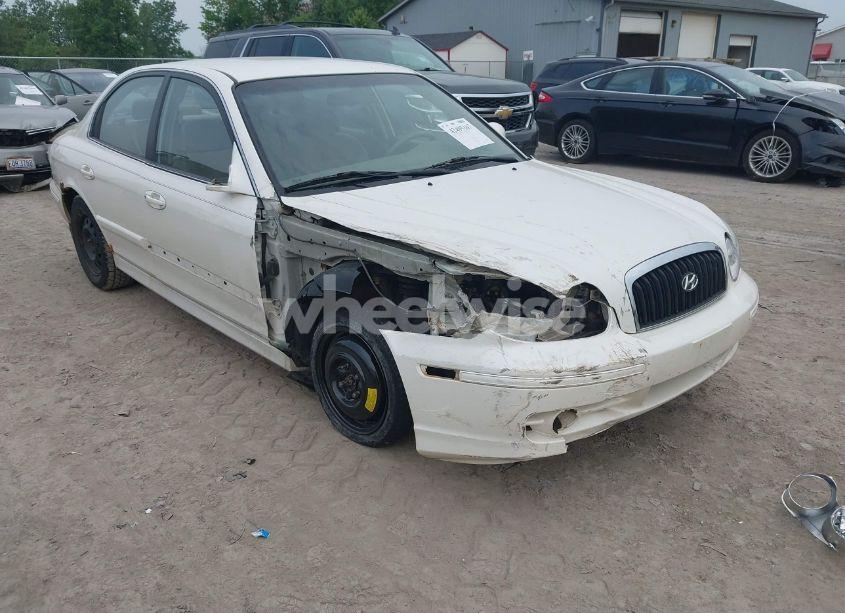 2003 Hyundai Sonata BASE W/2.7L V6 (VIN KMHWF25H83A778110) main photo