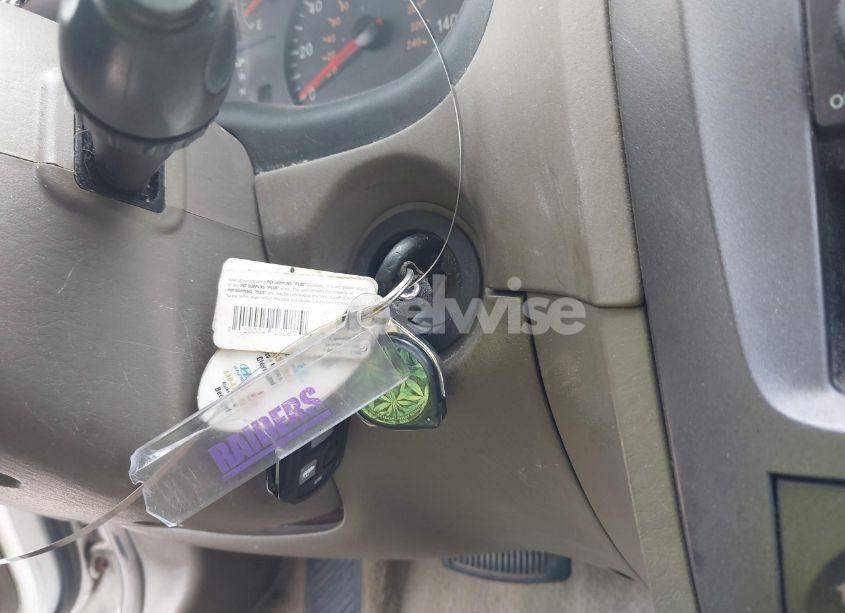 Photo 11 of 2003 Hyundai Sonata BASE W/2.7L V6 (VIN KMHWF25H83A778110)