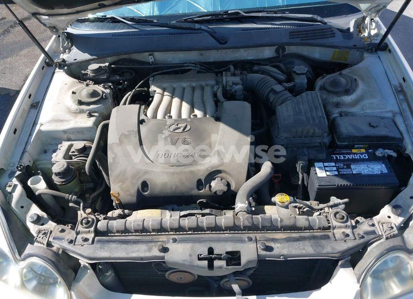 Photo 10 of 2003 Hyundai Sonata BASE W/2.7L V6 (VIN KMHWF25HX3A822513)