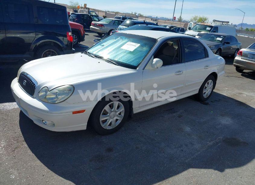 Photo 2 of 2003 Hyundai Sonata BASE W/2.7L V6 (VIN KMHWF25HX3A822513)