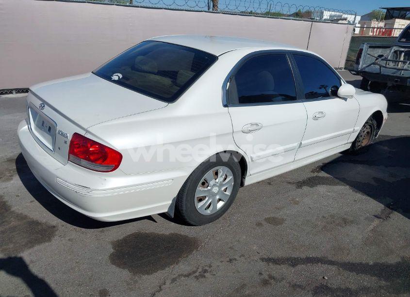 Photo 4 of 2003 Hyundai Sonata BASE W/2.7L V6 (VIN KMHWF25HX3A822513)