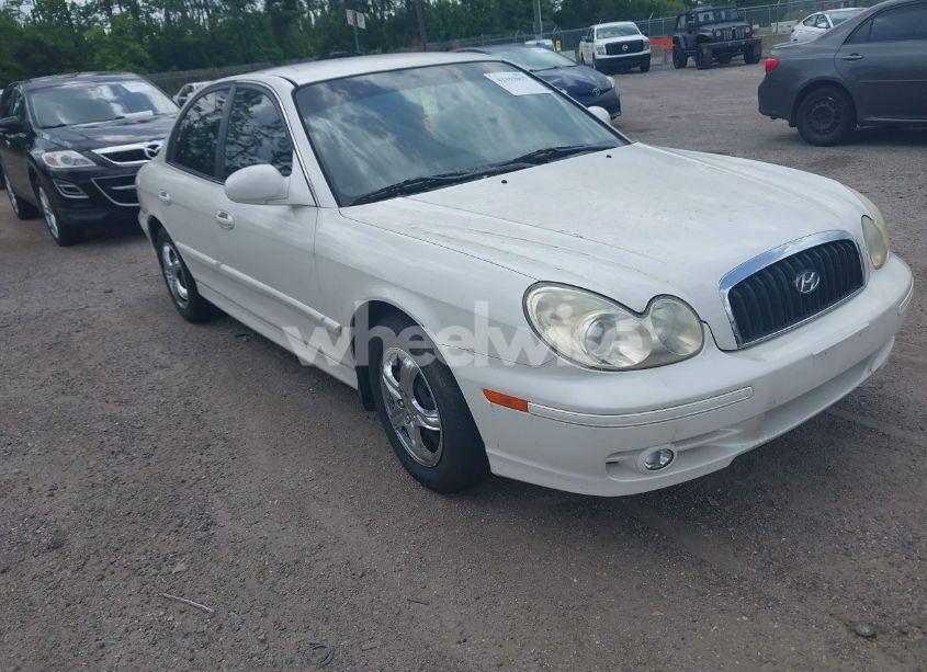 2004 Hyundai Sonata (VIN KMHWF25HX4A014986) main photo