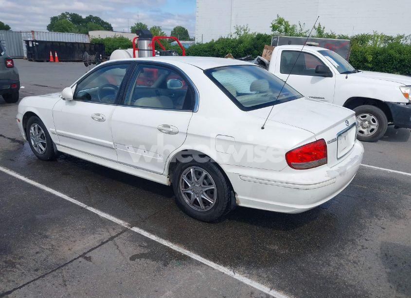 Photo 3 of 2005 Hyundai Sonata GL (VIN KMHWF25S15A155488)