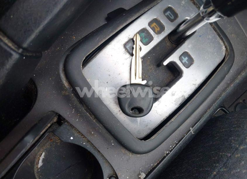 Photo 11 of 2004 Hyundai Sonata (VIN KMHWF25S34A045671)