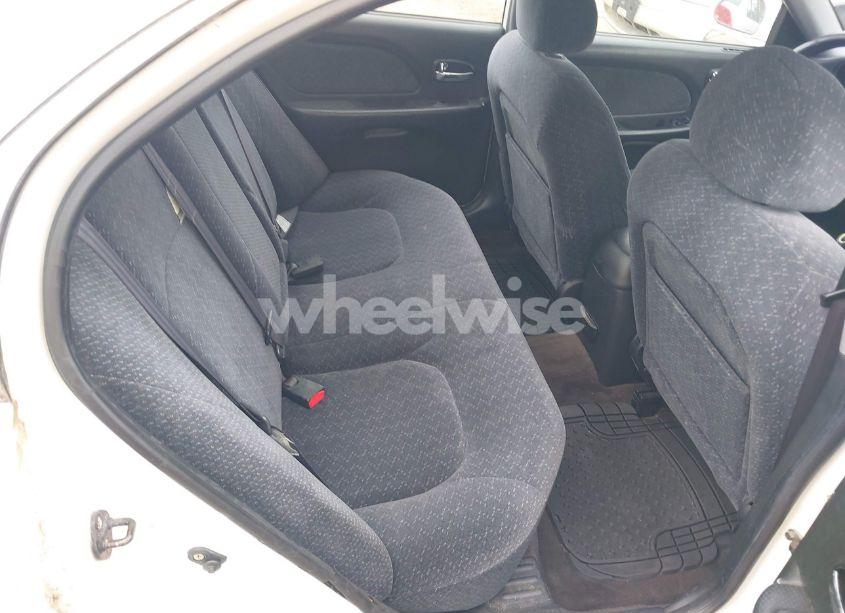Photo 8 of 2004 Hyundai Sonata (VIN KMHWF25S34A045671)