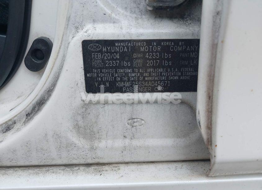 Photo 9 of 2004 Hyundai Sonata (VIN KMHWF25S34A045671)