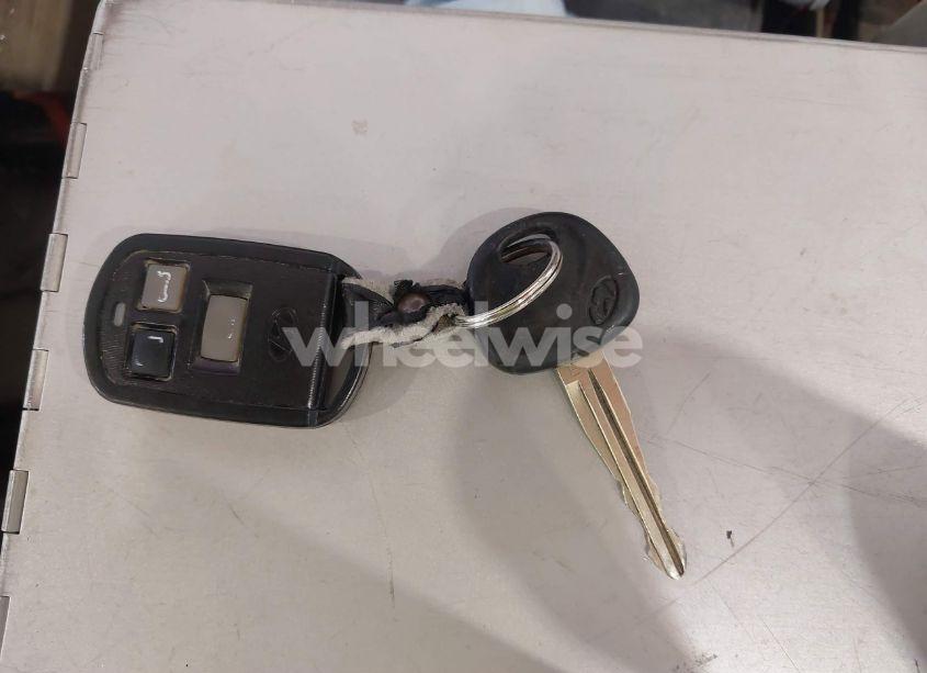 Photo 11 of 2004 Hyundai Sonata (VIN KMHWF25S34A964084)