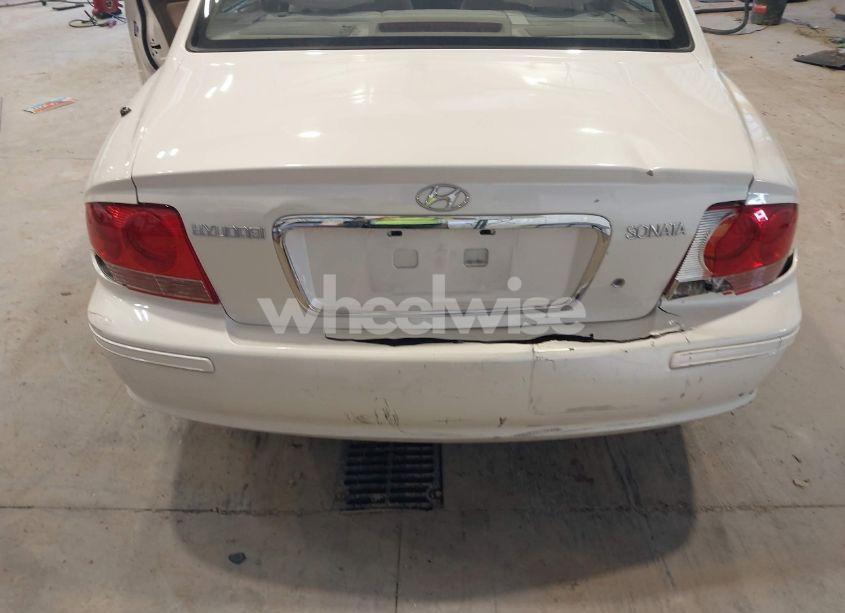 Photo 6 of 2004 Hyundai Sonata (VIN KMHWF25S34A964084)