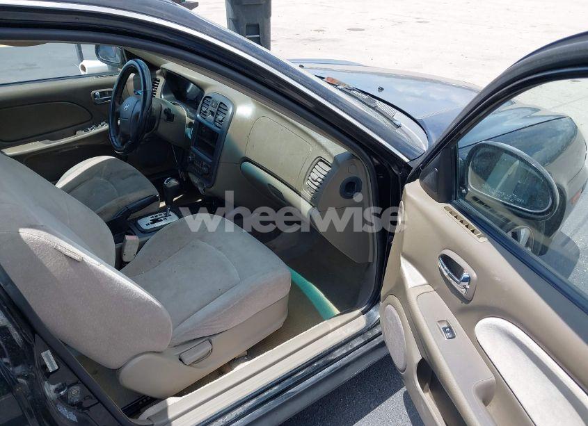 Photo 5 of 2005 Hyundai Sonata GL (VIN KMHWF25S35A120628)