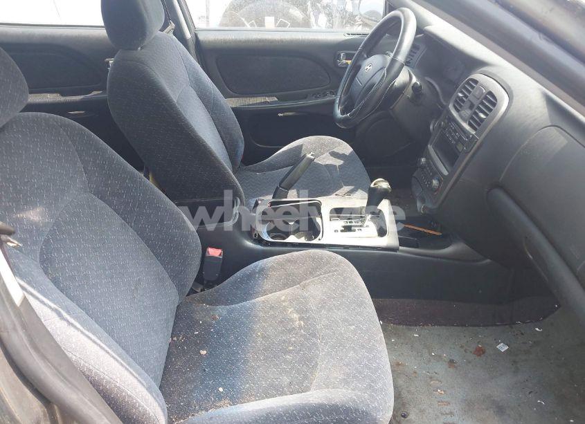 Photo 5 of 2003 Hyundai Sonata (VIN KMHWF25S93A739893)