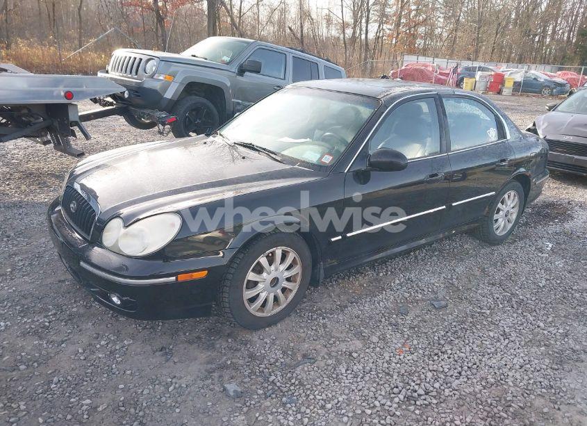 Photo 2 of 2004 Hyundai Sonata GLS/LX (VIN KMHWF35H04A965123)