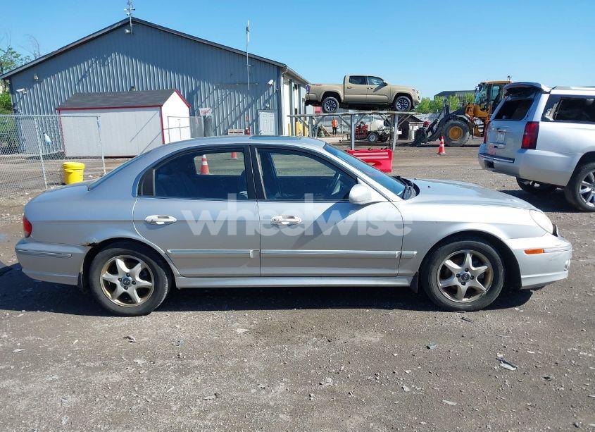 Photo 13 of 2005 Hyundai Sonata GLS/LX (VIN KMHWF35H15A142041)