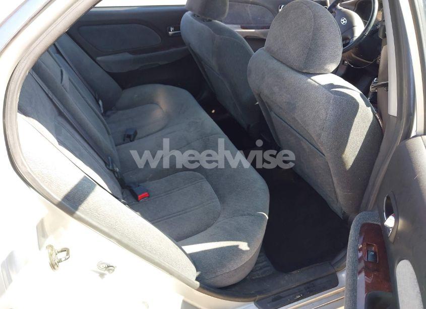 Photo 8 of 2005 Hyundai Sonata GLS/LX (VIN KMHWF35H15A142041)