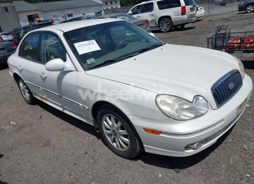 2003 Hyundai Sonata GLS/LX (VIN KMHWF35H23A892397) main photo