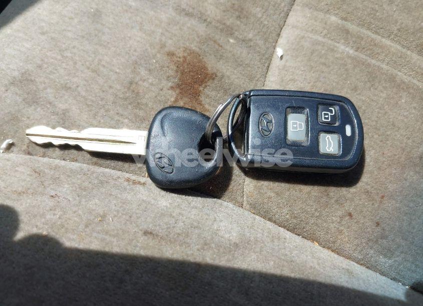 Photo 11 of 2003 Hyundai Sonata GLS/LX (VIN KMHWF35H23A892397)