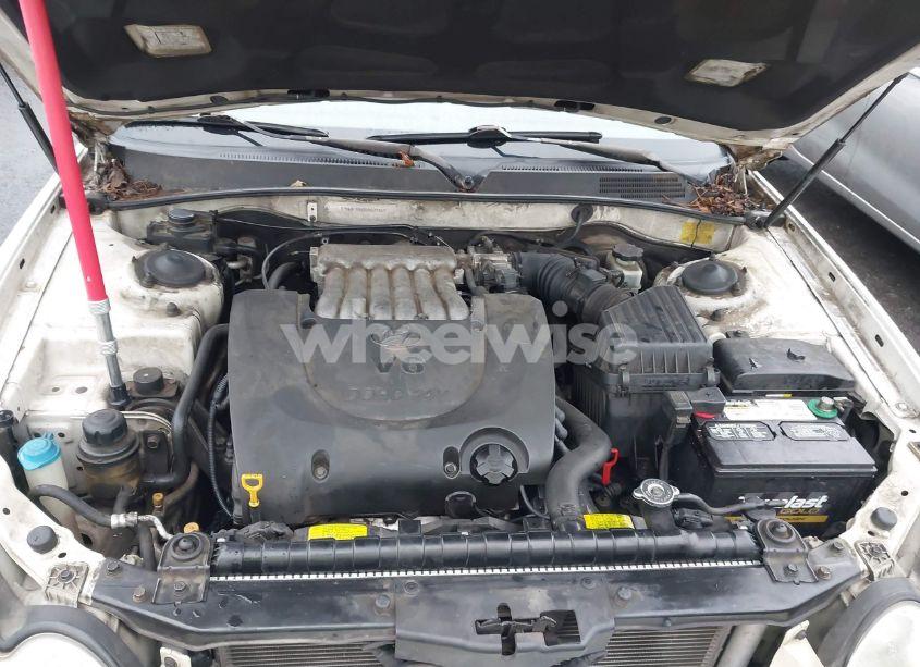 Photo 10 of 2005 Hyundai Sonata GLS/LX (VIN KMHWF35H35A187417)