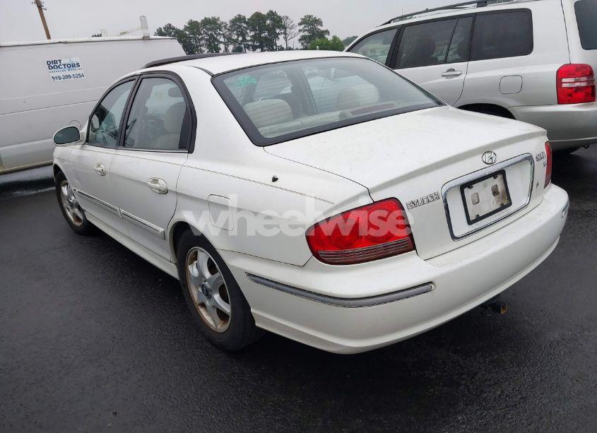 Photo 3 of 2005 Hyundai Sonata GLS/LX (VIN KMHWF35H35A187417)