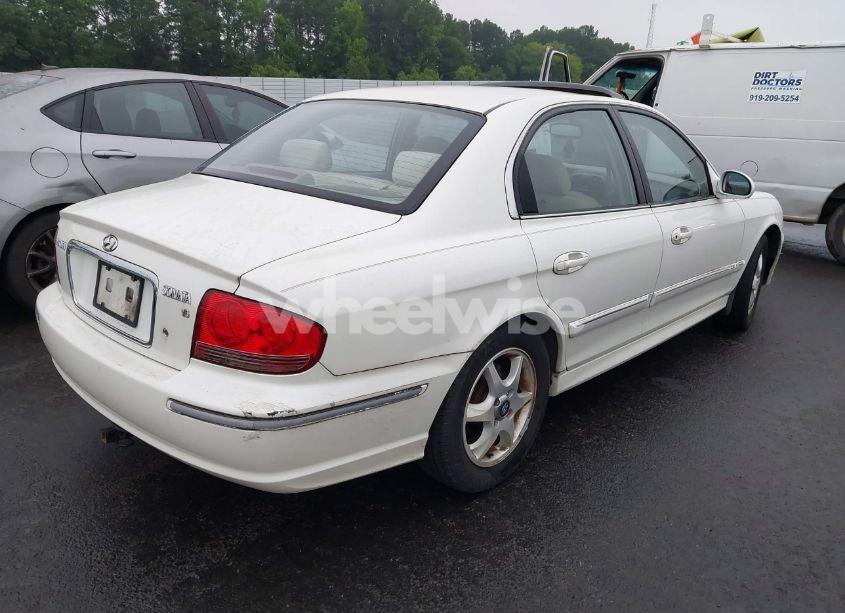 Photo 4 of 2005 Hyundai Sonata GLS/LX (VIN KMHWF35H35A187417)