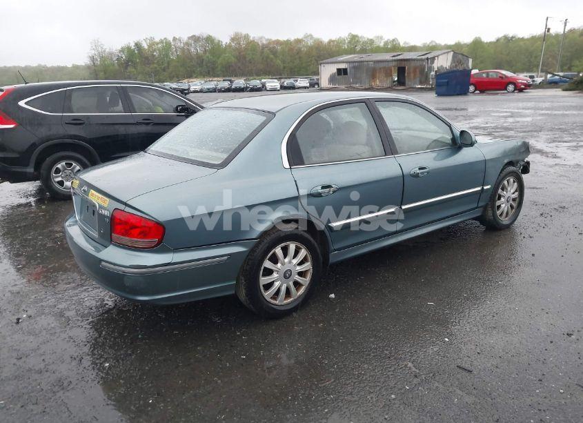 Photo 4 of 2004 Hyundai Sonata GLS/LX (VIN KMHWF35H44A024662)