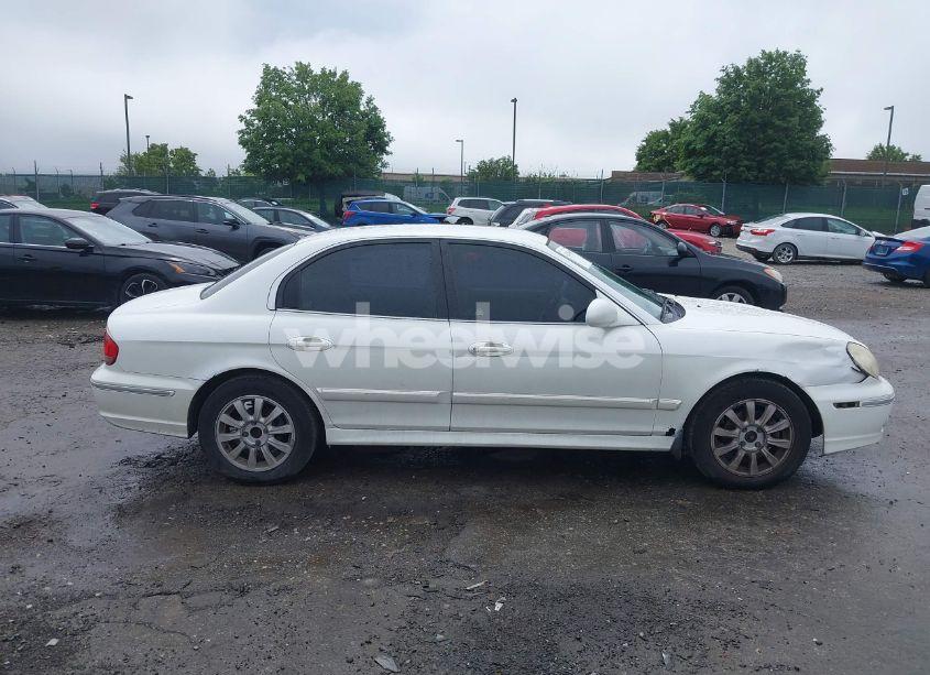 Photo 13 of 2005 Hyundai Sonata GLS/LX (VIN KMHWF35H55A126294)