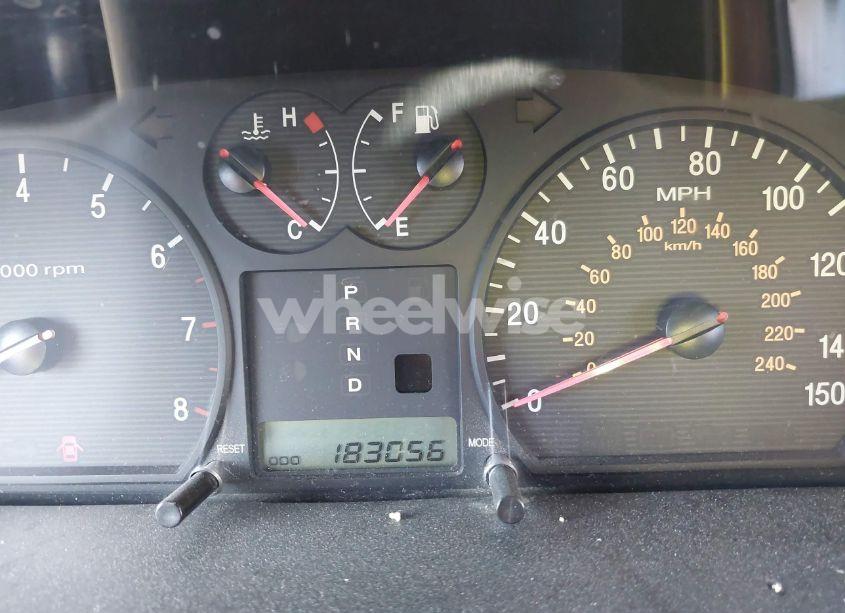 Photo 7 of 2002 Hyundai Sonata GLS/LX (VIN KMHWF35H72A679850)