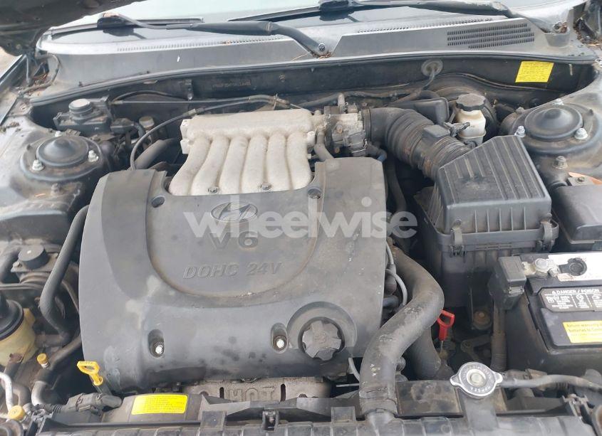 Photo 10 of 2005 Hyundai Sonata GLS/LX (VIN KMHWF35H75A114406)