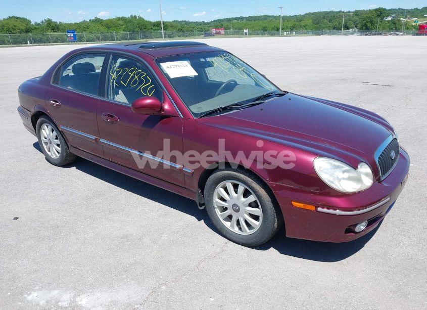 2002 Hyundai Sonata GLS/LX (VIN KMHWF35H92A534115) main photo