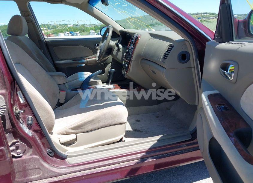 Photo 5 of 2002 Hyundai Sonata GLS/LX (VIN KMHWF35H92A534115)