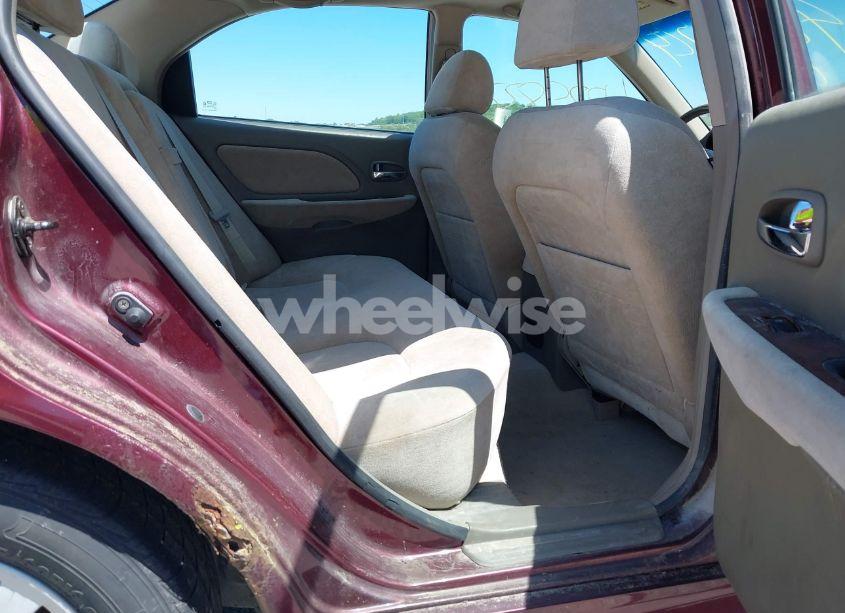 Photo 8 of 2002 Hyundai Sonata GLS/LX (VIN KMHWF35H92A534115)
